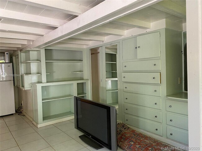 Foto del edificio - 7222 SW 53rd Ave
