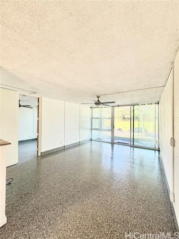 Foto del edificio - 95-009 Waikalani Dr