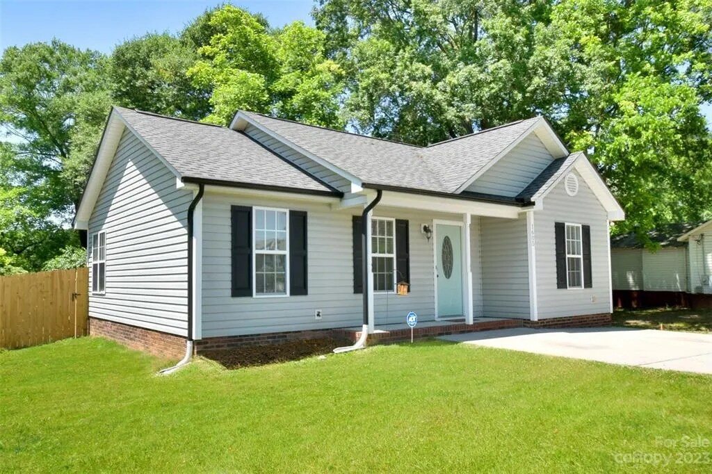 Foto principal - 1605 Chapman Ave