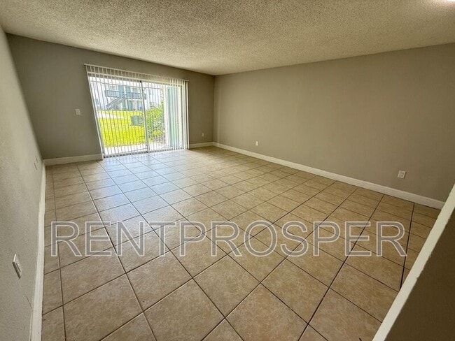 Foto del edificio - 4149 S Semoran Blvd