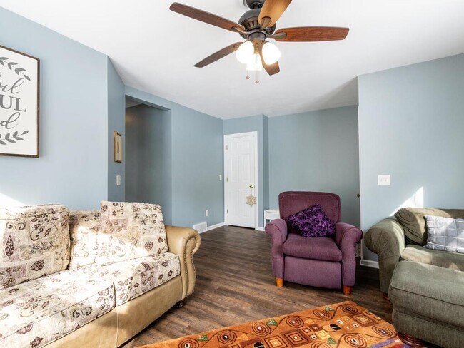 Foto del edificio - 726 Quincy St NE