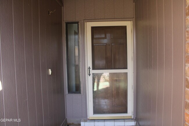 Building Photo - 1472 Sierra De Oro Dr