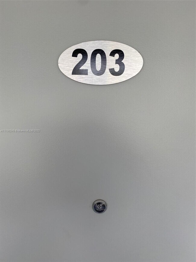 Foto del edificio - 836 SW 2nd St