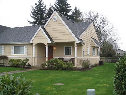 Building Photo - NORTH GILHAM CONDO