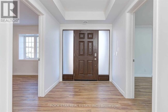 Building Photo - 1 Baby Point Rd