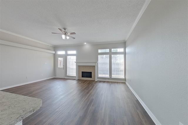 Foto del edificio - 1362 Meadow Creek Dr