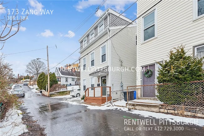 Building Photo - 173 Zang Way