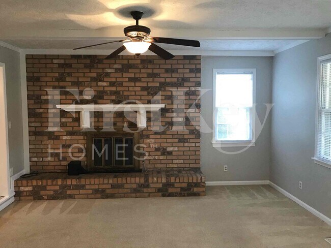 Building Photo - 2029 Abington Ln