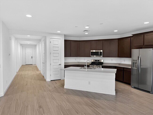 Foto del edificio - New Home at Wester Gardens! 4 Bedroom 3 Bathrooms!