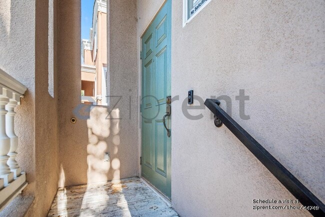 Foto del edificio - 882 Inspiration Pl