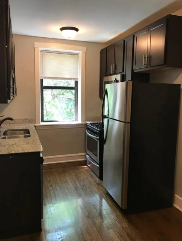 Foto del edificio - 3607 S King Dr