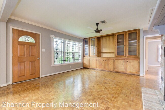 Building Photo - 3 br, 2 bath House - 906 W 16th St
