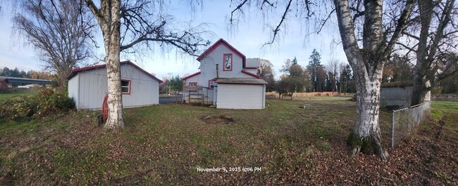 Foto del edificio - 1609 NE Waterfront St