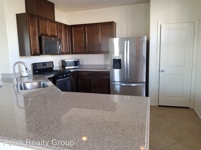 Foto del edificio - 9232 Keystone Ridge Ave
