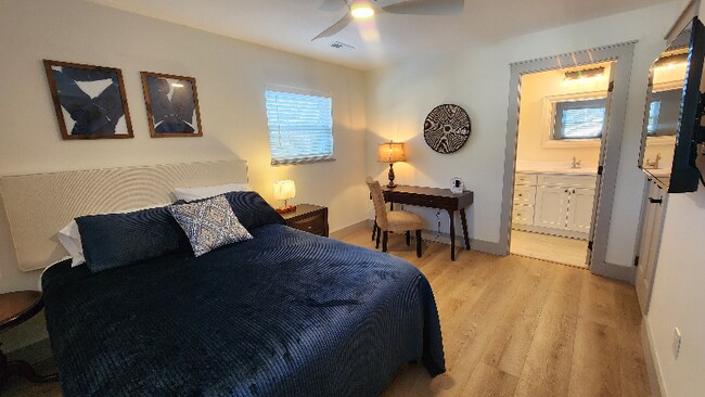 Foto del edificio - 1704 S Forest Dr