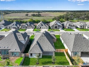 Building Photo - 2244 Meadow Way St