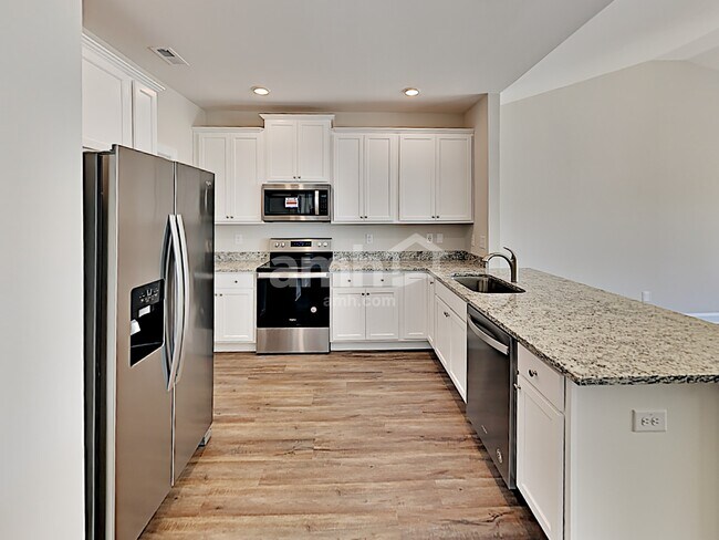 Building Photo - 120 Legacy Drive