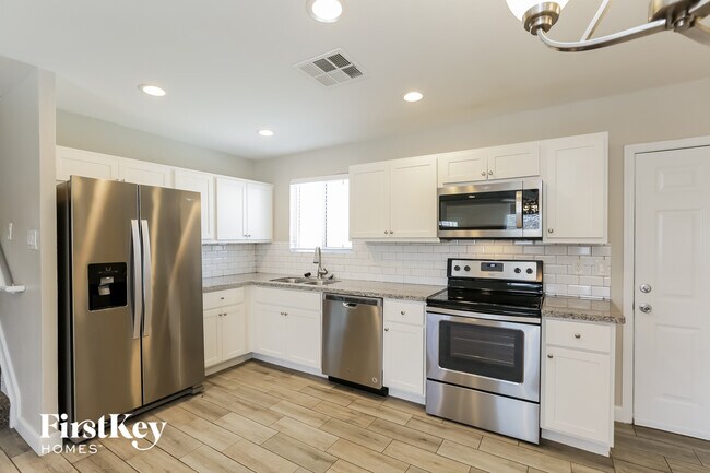 Foto del edificio - 620 E Taylor St