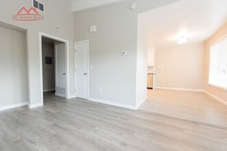 Building Photo - 1823 El Parque Ct