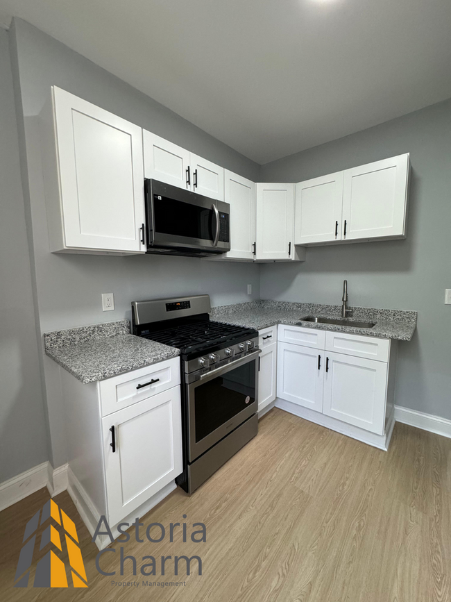 Foto del edificio - Newly Renovated 3BD/1.5BA townhome in Balt...