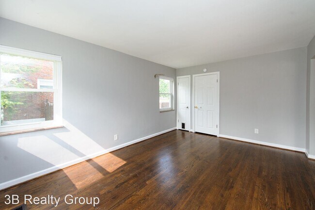 Foto del edificio - 3 br, 2 bath House - 3516 LOCUST LN