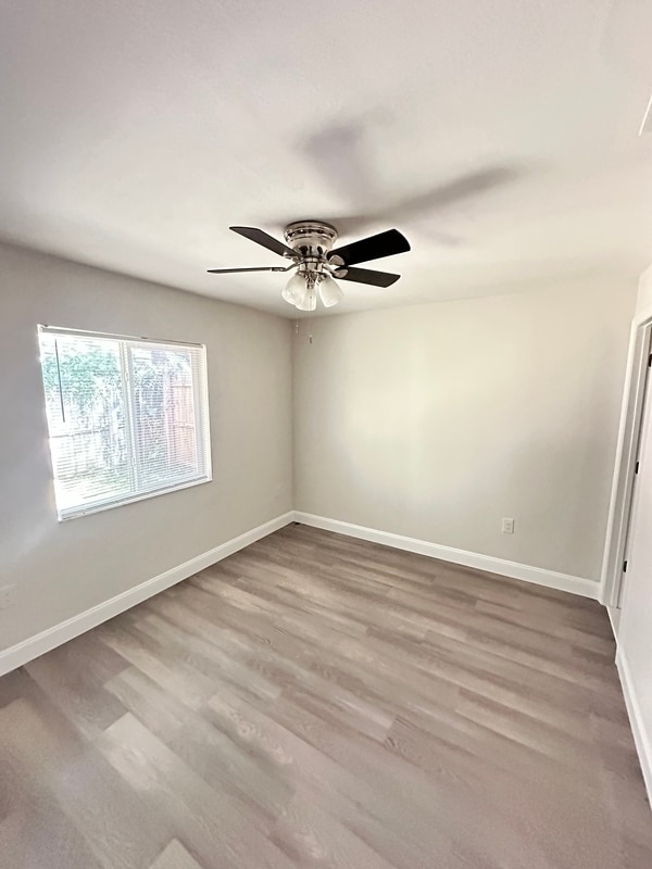 Photo - 536 Charles Ct House