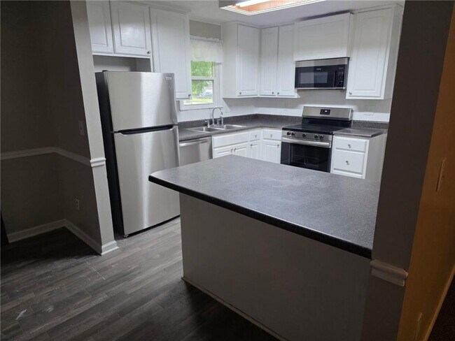 Building Photo - 9536 Winding Way Ln