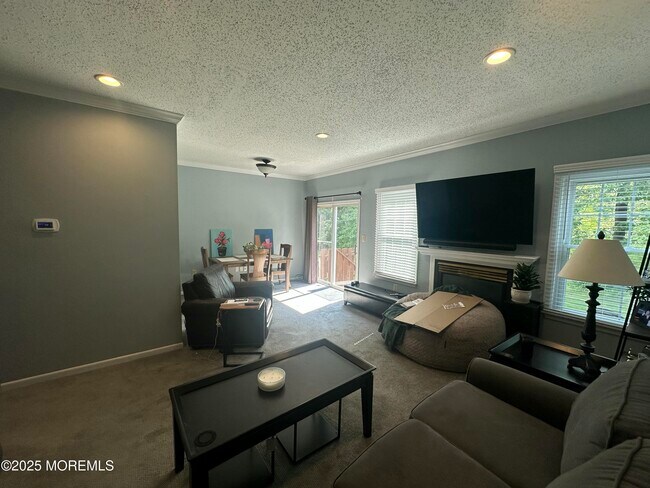 Building Photo - 2504 Strawberry Patch Ct