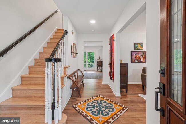 Foto del edificio - 8209 Langbrook Rd