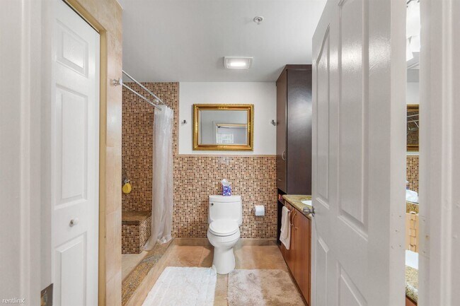 Foto del edificio - 3 br, 2 bath House - 250 NE 3rd Ave # 1412