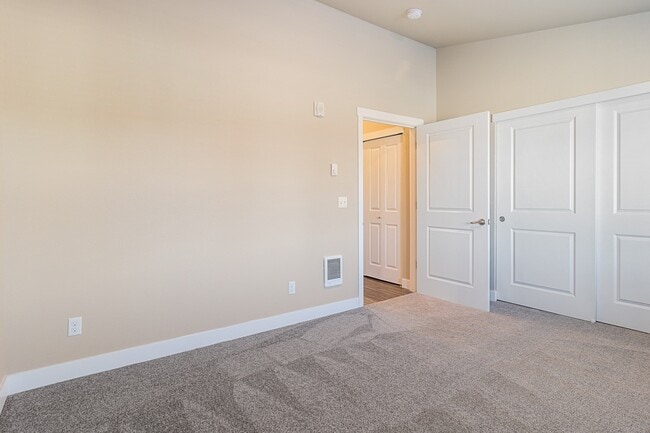 Interior Photo - Norpoint Landing Apartments
