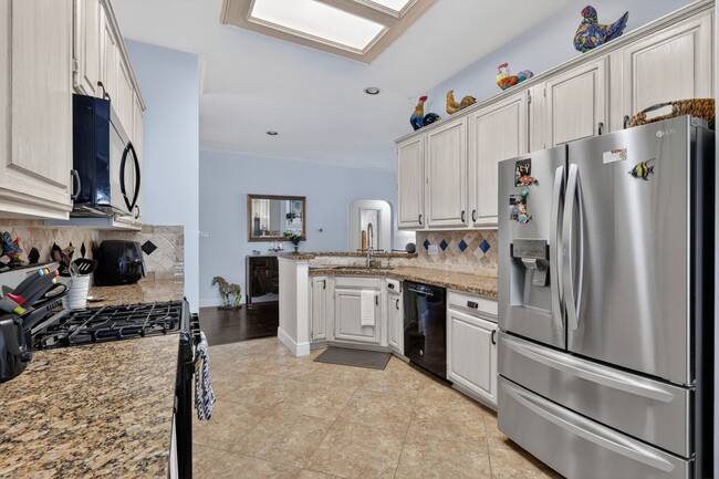 Building Photo - 502 Ernst Ct