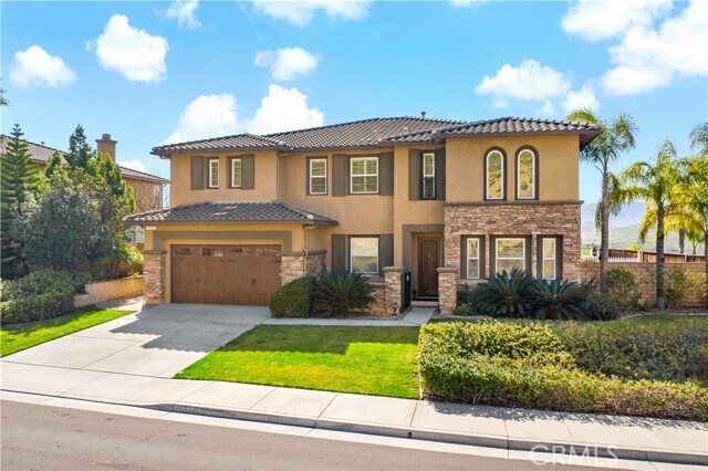 Foto principal - 16423 Village Meadow Dr