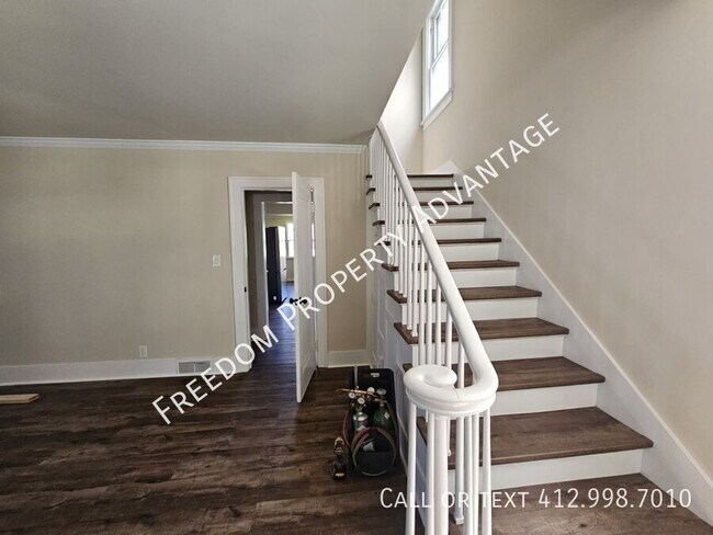 Foto del edificio - 462 McKinley Ave