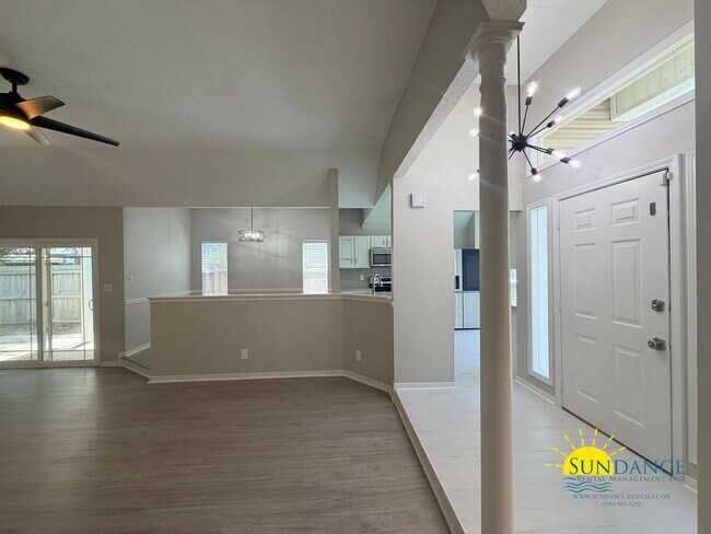 Foto del edificio - Fully Renovated 4-Bedroom Home on a Quiet Cul-de-Sac!