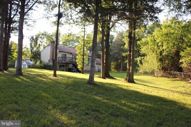 Foto del edificio - 13501 Clear Lake Ct