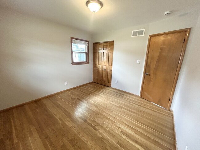 Foto del edificio - N65W24143 Elm Ave