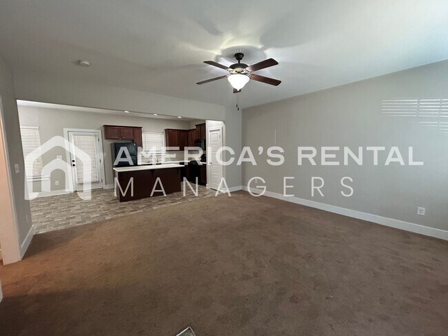 Building Photo - Town Home for Rent in Chelsea- AVAILABLE NOW!! - 1 FREE MONTH IF 18-MONTH LEASE SIGNED BY 2/15! D...