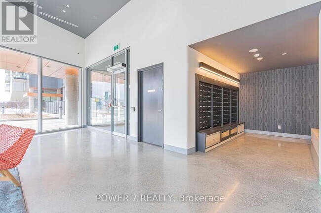 Photo du bâtiment - 1114B-11148 ROUGE VALLEY Dr