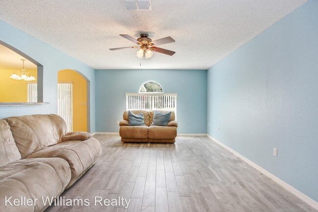 Foto del edificio - 4 br, 2.5 bath House - 13705 Gentle Woods Ave