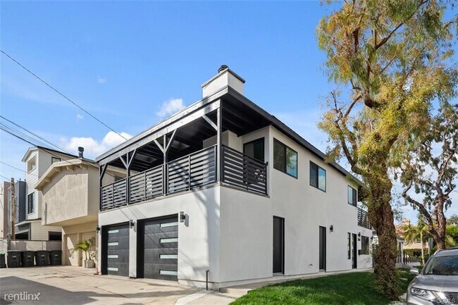 Foto del edificio - 3 br, 3 bath Duplex - 438 Goldenrod Ave # 2