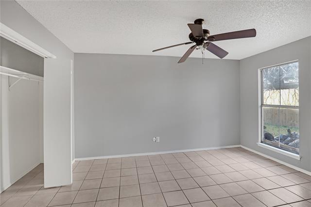 Building Photo - 502 Guerin Dr