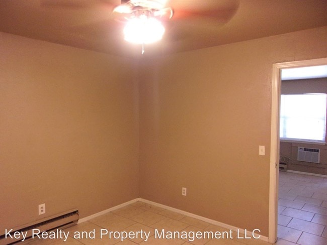 Foto del edificio - 2500 NW 35th St