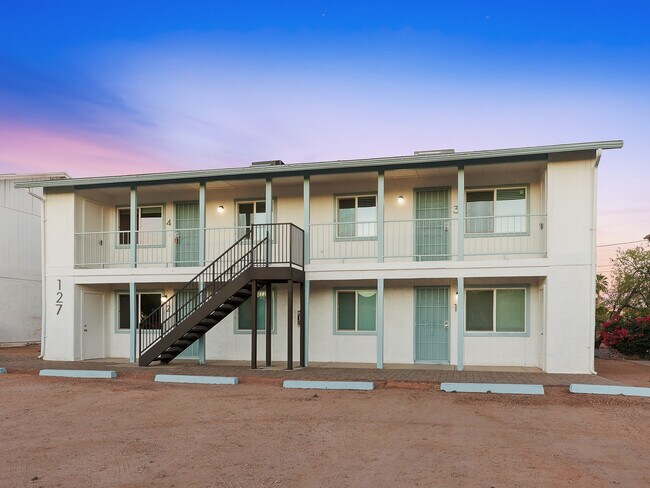 Building Photo - 127 S Outpost Rd