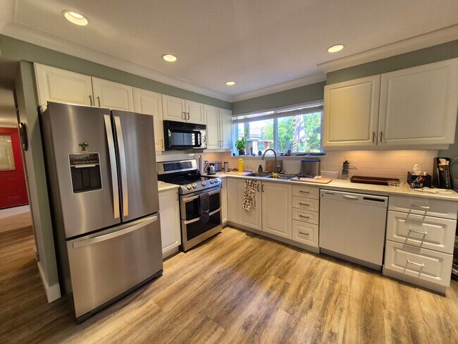 Photo du bâtiment - 941 Avrill Rd