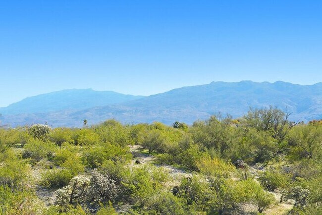 Foto del edificio - 770 N Lazy J Wy