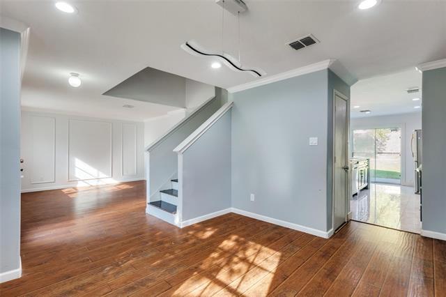 Foto del edificio - 320 S Mesa Verde Way