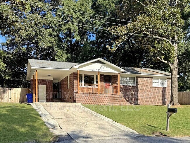 Foto del edificio - 2640 Orchid Ave