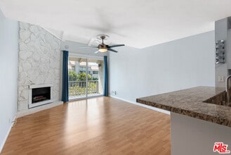 Building Photo - 8740 Tuscany Ave