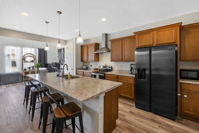 Foto del edificio - 2312 Sunrise Ln